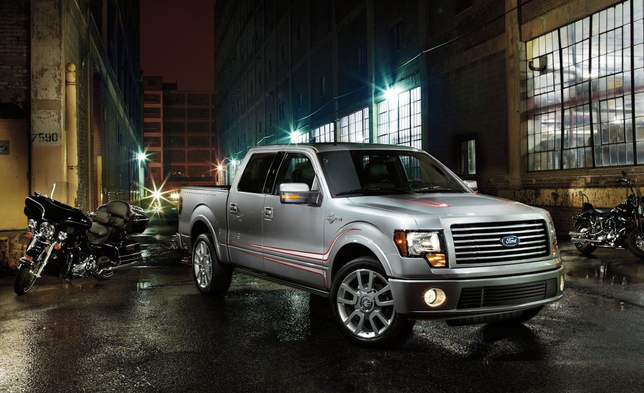 Ford F-150 Harley Davidson (fot. caranddriver.com)