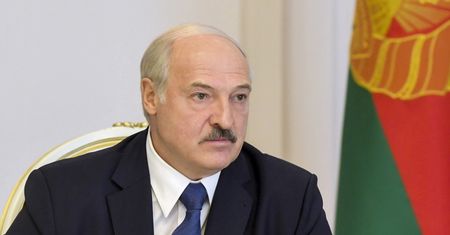 Białoruś. Aleksander Łukaszenka oskarża: "chcą odciąć Grodno, wywiesili tam już polskie flagi"