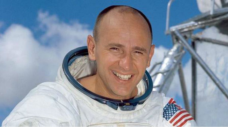 Zmarł Alan Bean. Czwarty człowiek, który postawił stopę na Księżycu