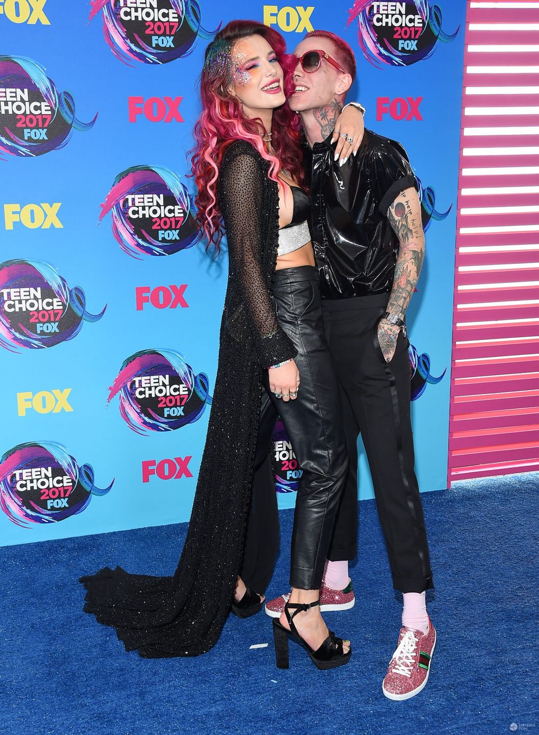 Bella Thorne i Blackbear - 2017 Teen Choice Awards