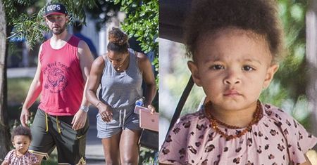 Serena Williams w sportowym wydaniu spaceruje z córką i mężem (ZDJĘCIA)