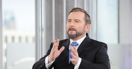 Liroy broni prywatności w sieci: "Zabierajcie łapy z moich majtek!"