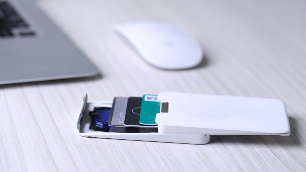 Test portfela Zenlet blokującego RFID. Czy zabezpieczenie naszych kart płatniczych naprawdę działa? 1