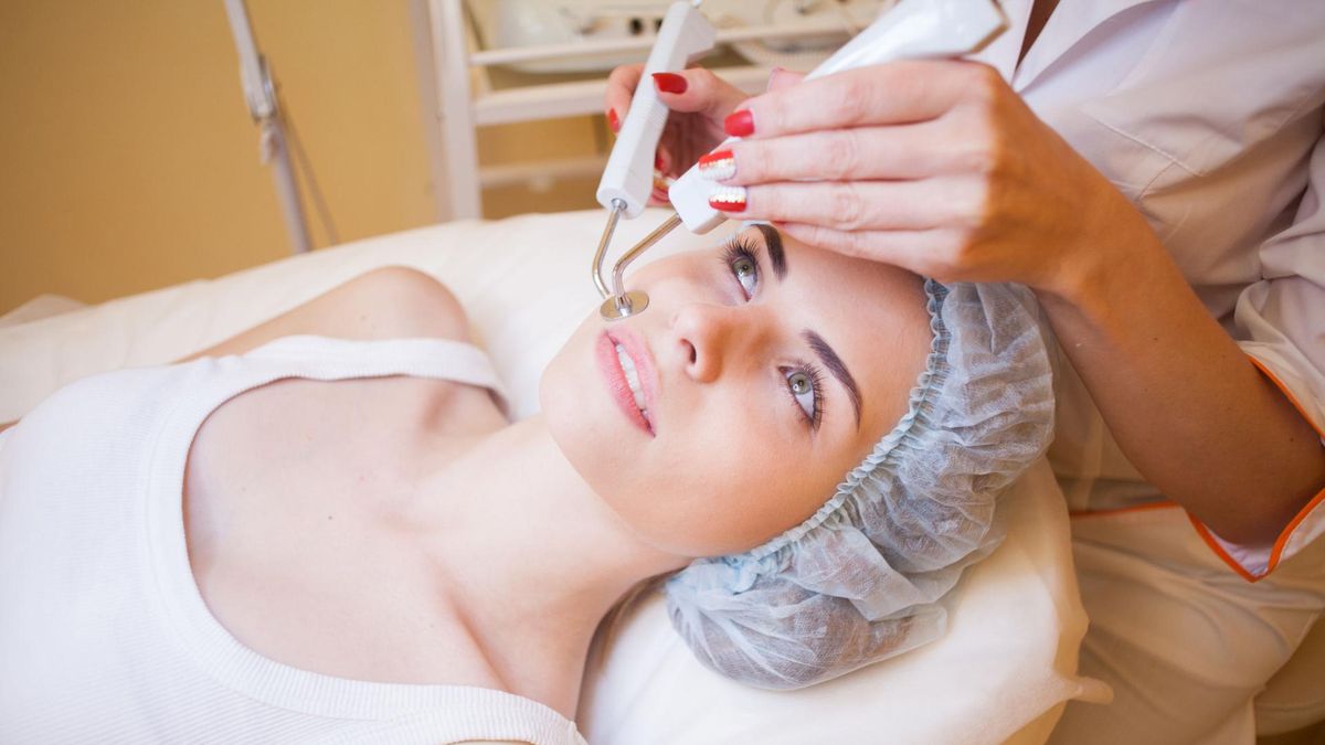 Kurzajkę najlepiej jest usunąć pod kontrolą lekarza