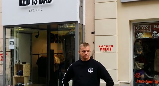 Setki milionów zł dla firm twórcy Red is Bad. Zlecenia od rządowej agencji