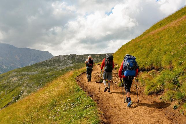 trekking w górach