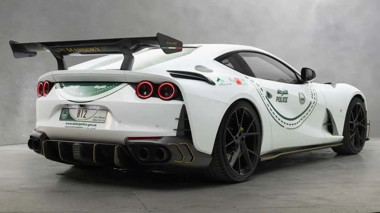 Ferrari 812 Superfast Mansory