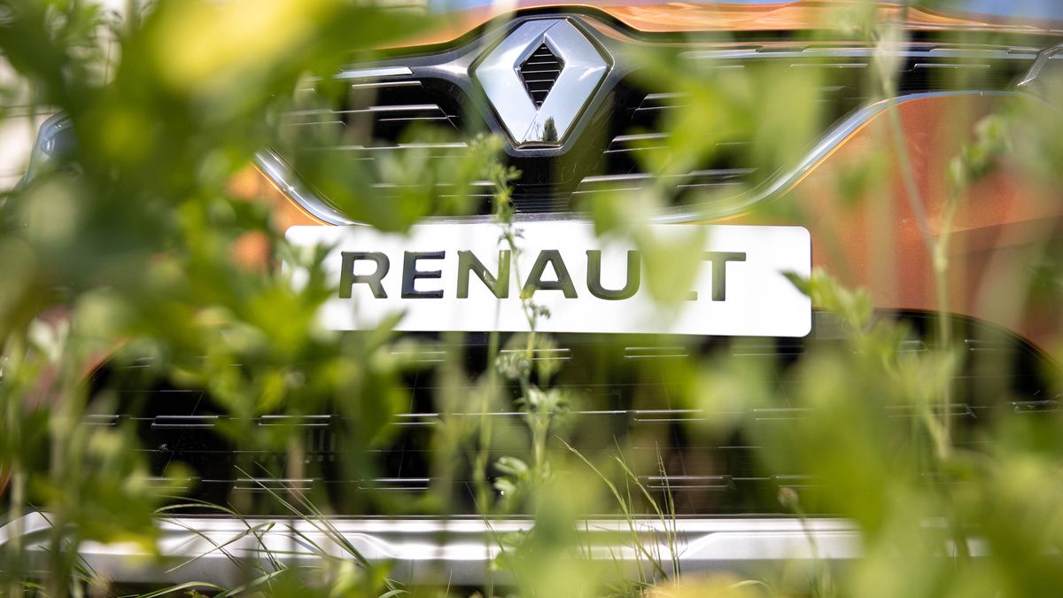 A new Renault Captur SUV automobile sits on display near weeds growing outside the Renault SA factory in Flins, France, on Wednesday, May 6, 2020. European car sales were almost wiped out in April after governments around the continent closed auto dealerships and other businesses to slow the spread of the coronavirus. Photographer: Christophe Morin/Bloomberg via Getty Images