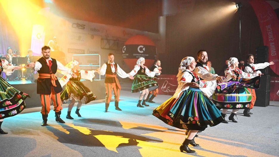 Kociewskie Lato z Folklorem - tak było 11 lipca 2025 w Hali Widowiskowo Sportowej w Świeciu