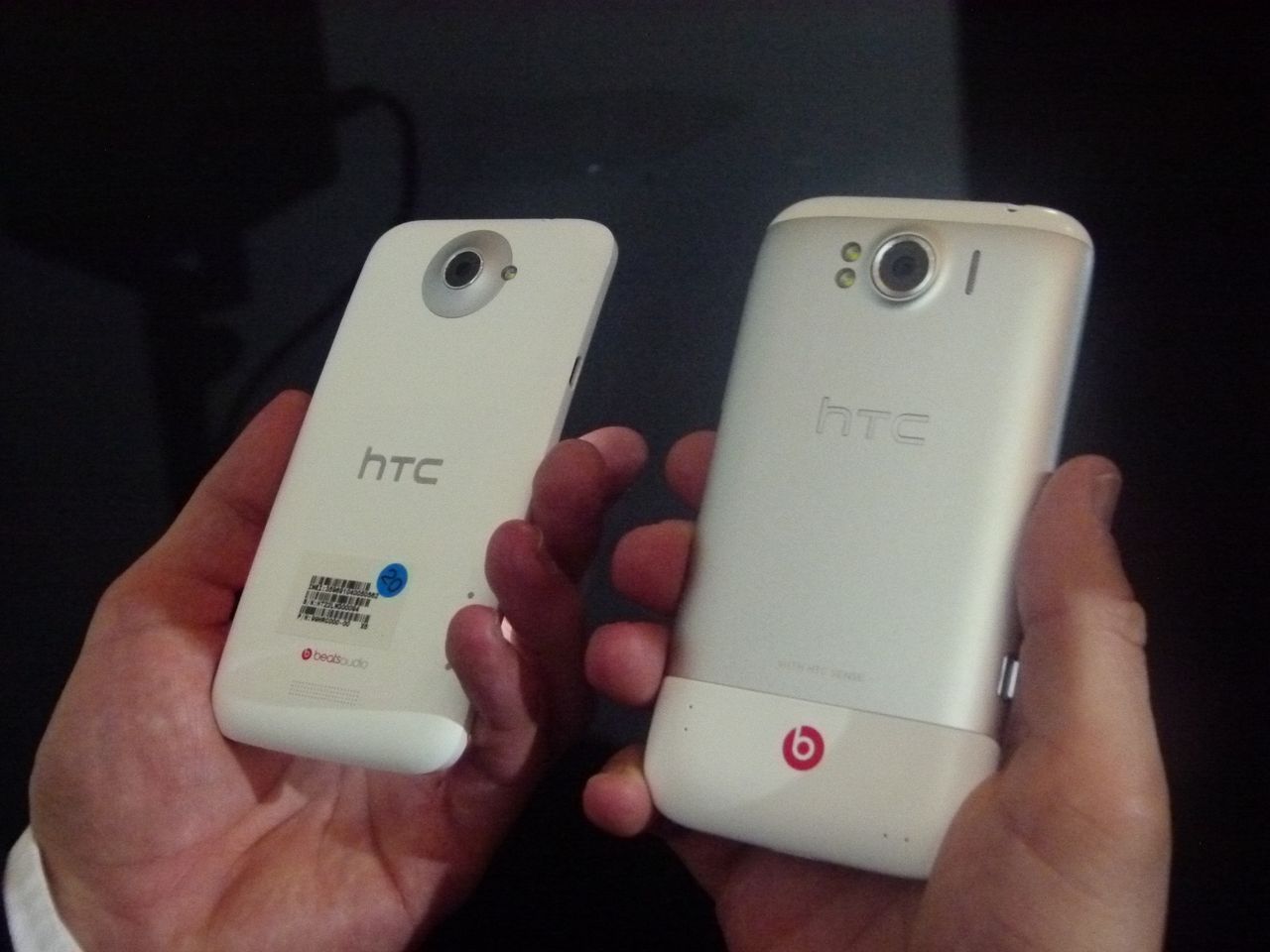 HTC One X i HTC Sensation XL | fot. wł.