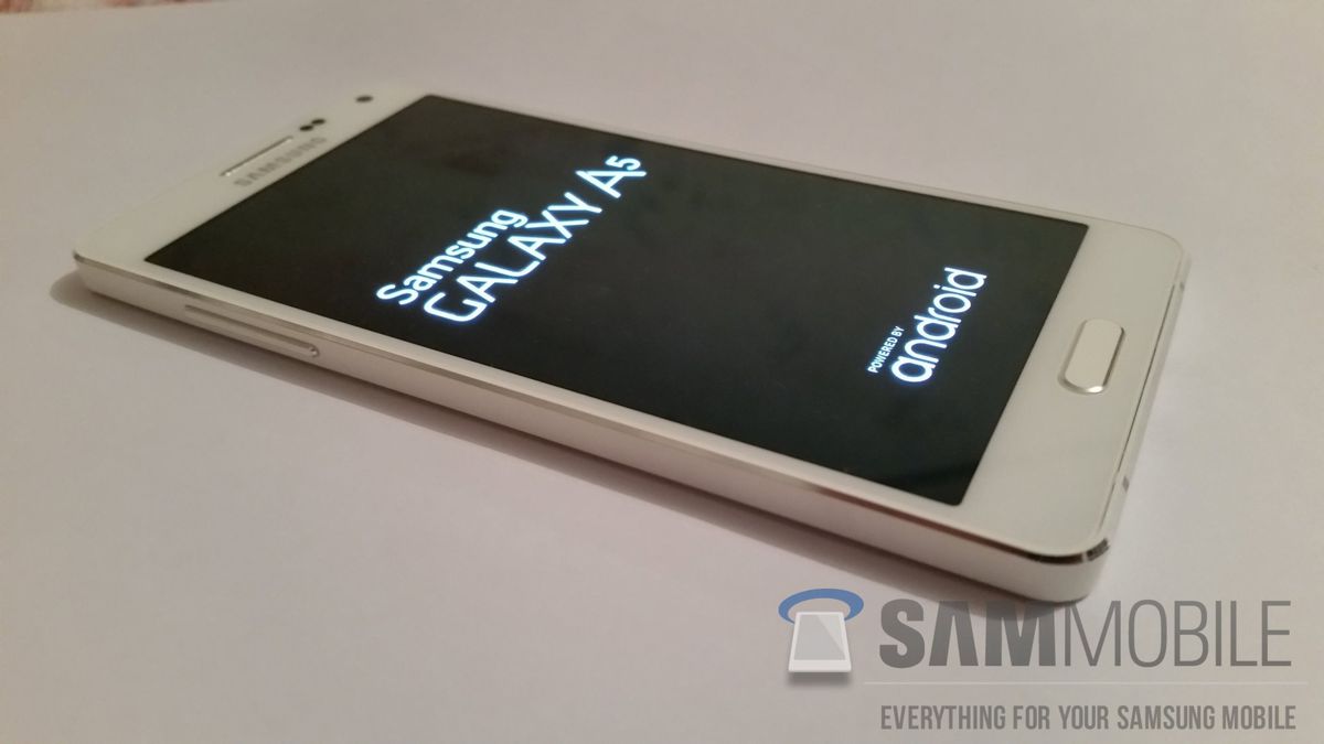 Obudowa Samsunga Galaxy A5 będzie udawała metalową? 1