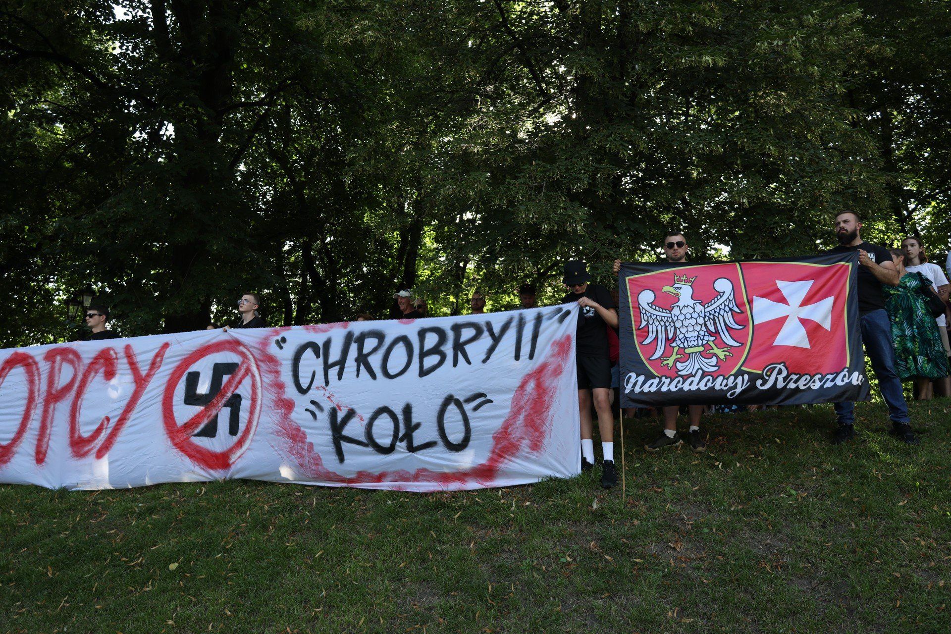 81. rocznica wybuchu Powstania Warszawskiego. W Rzeszowie przedstawiciele kombatantów, władz samorządowych i wojska złożyli kwiaty podczas apelu przy Pomniku Żołnierzy Armii Krajowej. 1.08.2025 Rzeszów