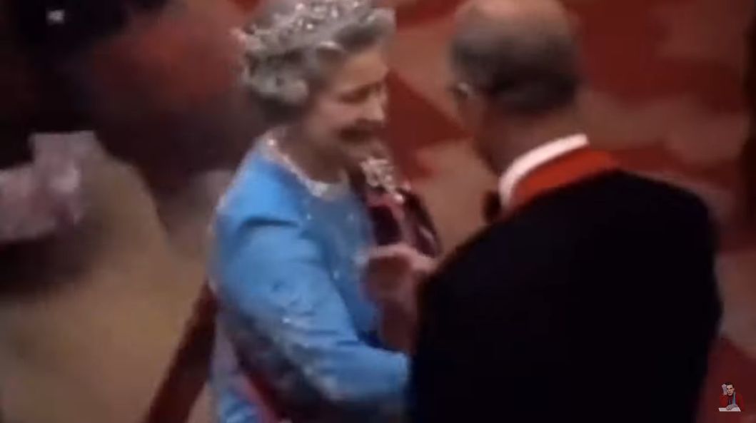 Królowa Elżbieta na balu w Balmoral