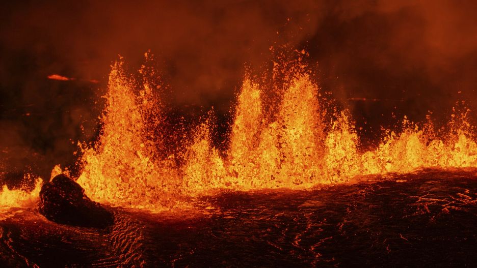 Nowa erupcja wulkanu na p�?wyspie Reykjanes w Islandii
A new volcanic eruption that started on the Reykjanes Peninsula in Iceland, Wednesday, Nov.20, 2024. (AP Photo/Marco di Marco)
Marco di Marco