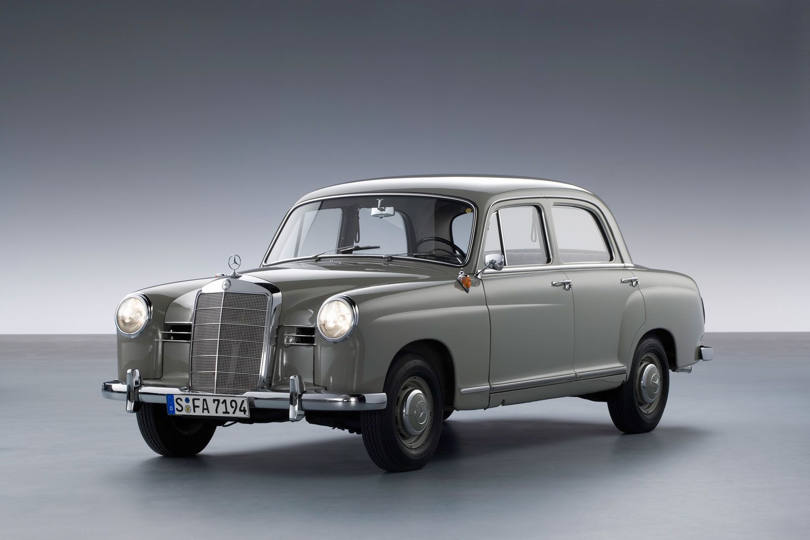 Mercedes-Benz - od początków do współczesności [galeria] 19