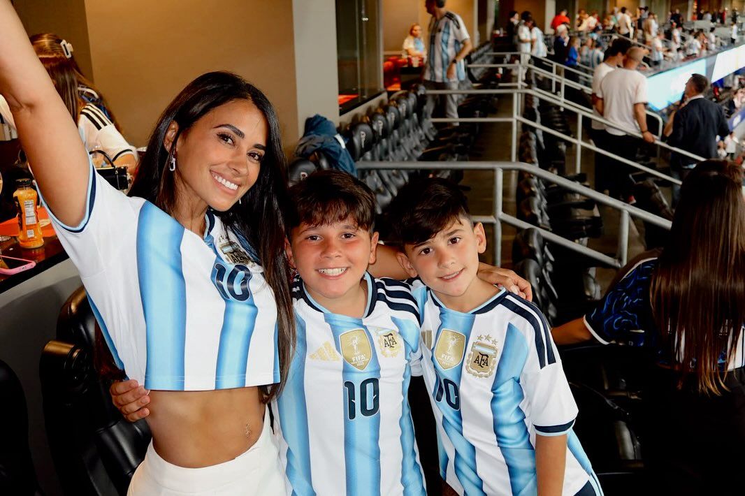 Antonela Roccuzzo z synami