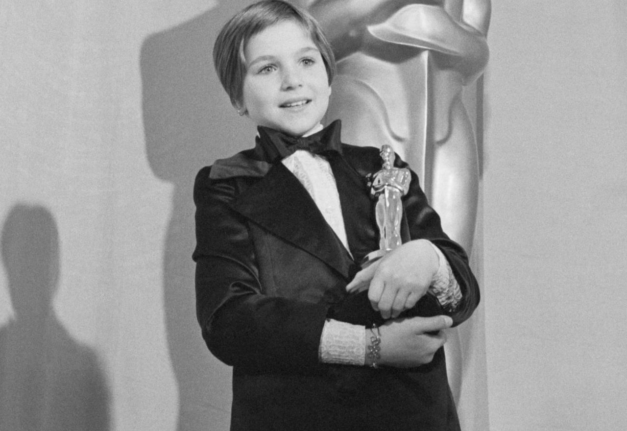 Tatum O'Neil z Oscarem za rolę Addie w "Papierowym księżycu"