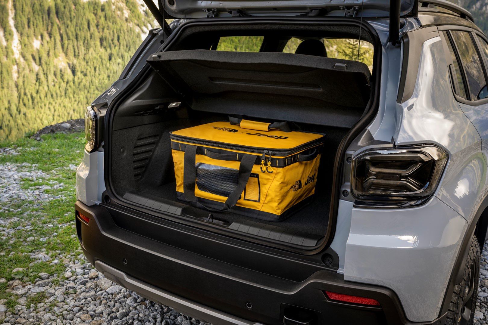 Jeep Avenger 4xe The North Face Edition