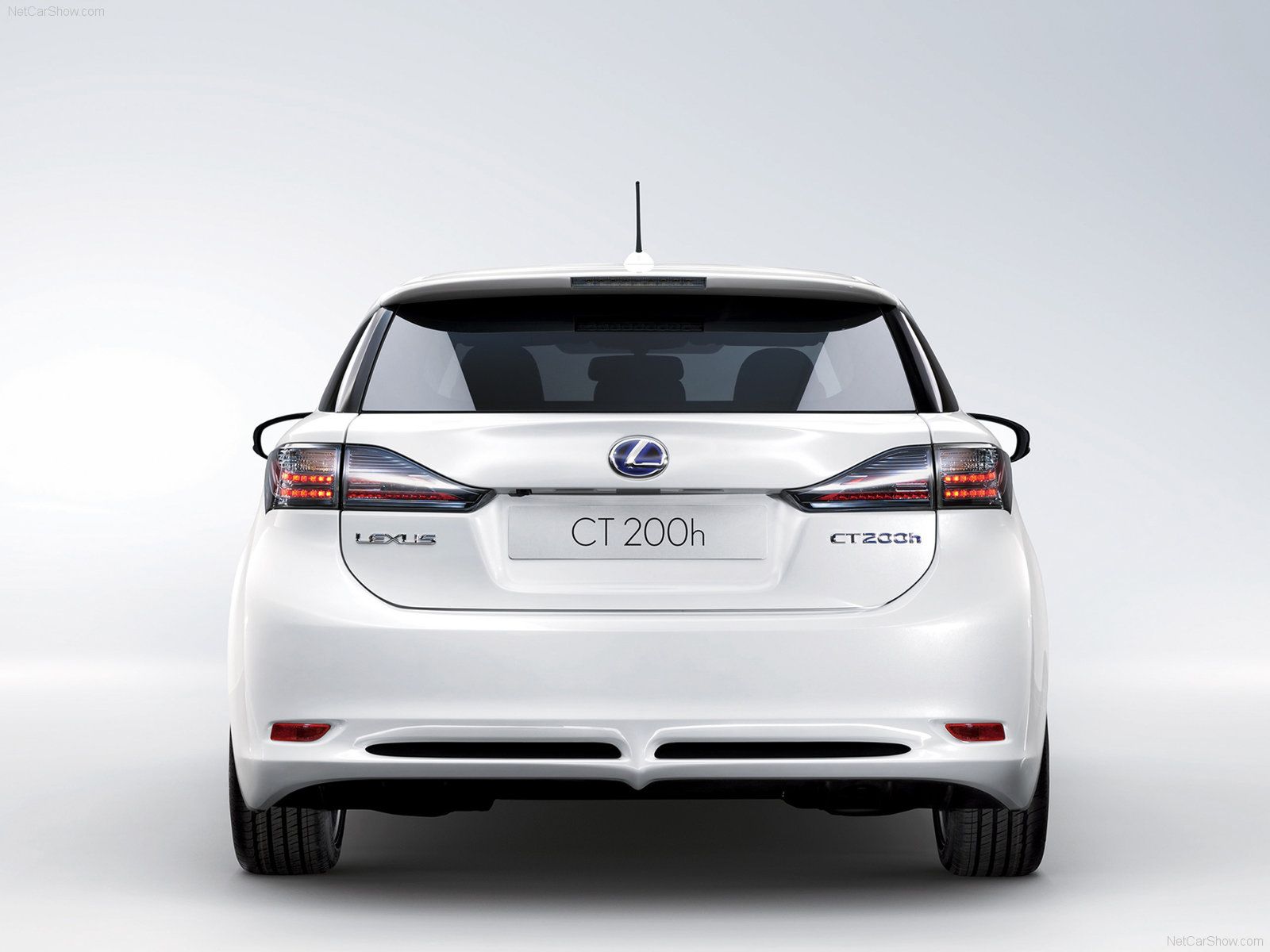 Lexus CT 4