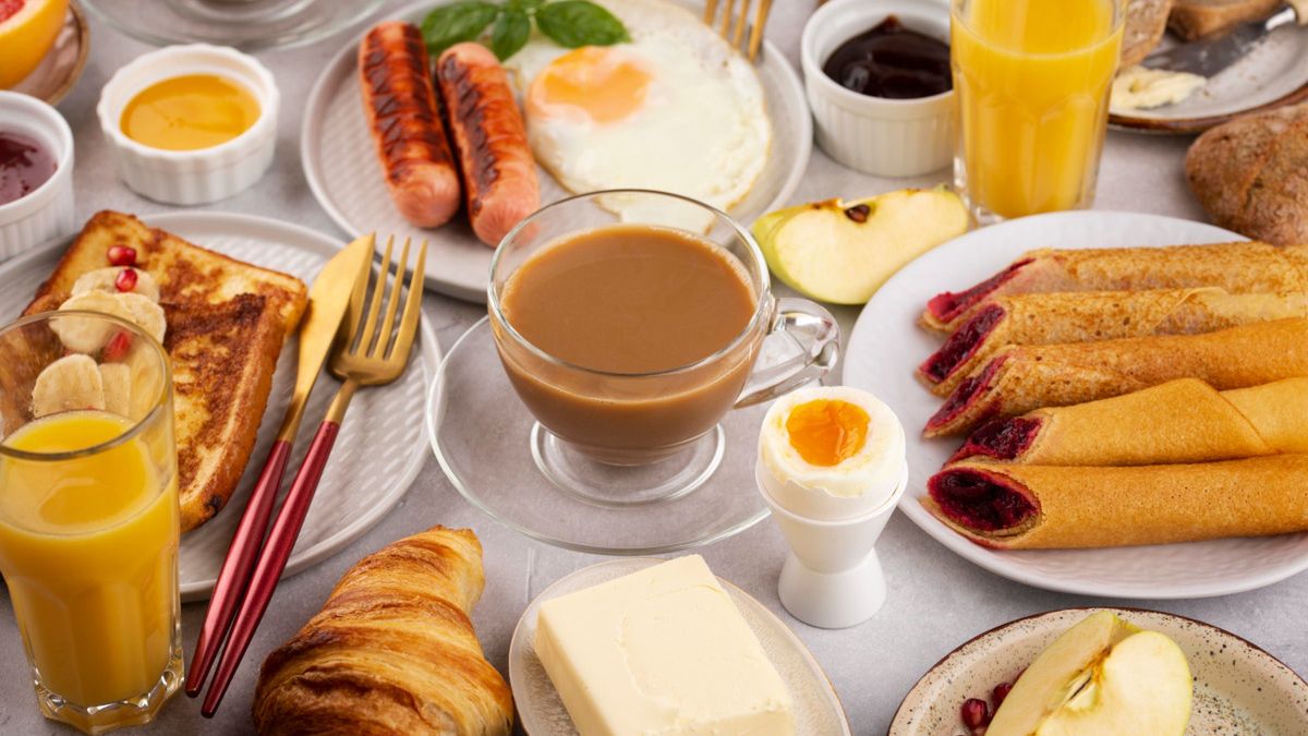 Śniadanie na stole