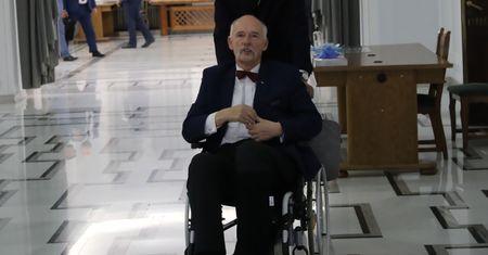 Dramat Korwin-Mikkego. "Nie wiem, czy dożyję rehabilitacji"