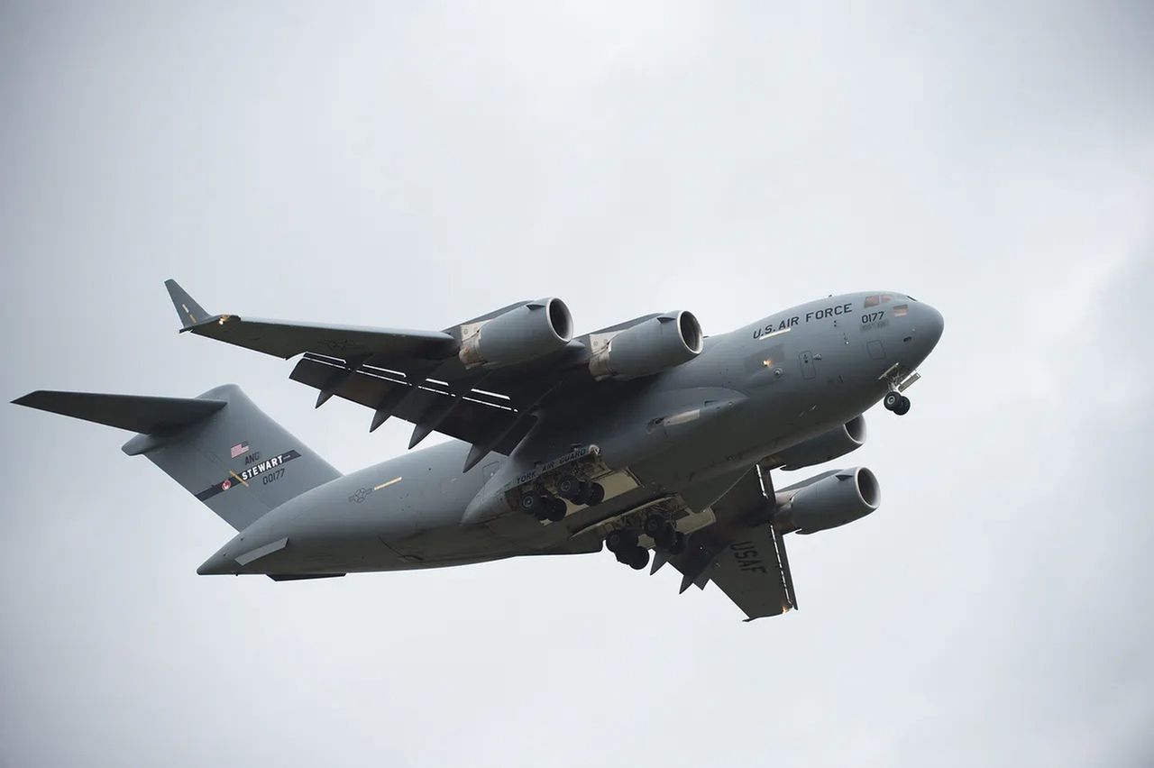Gigant z USA wylądował we Wrocławiu. Zrobił wrażenie na mieszkańcach