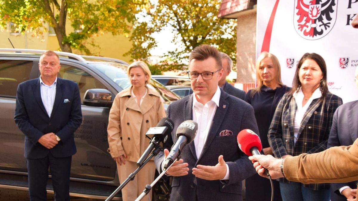 Krzysztof Wiśniewski jest byłym starostą karkonoskim