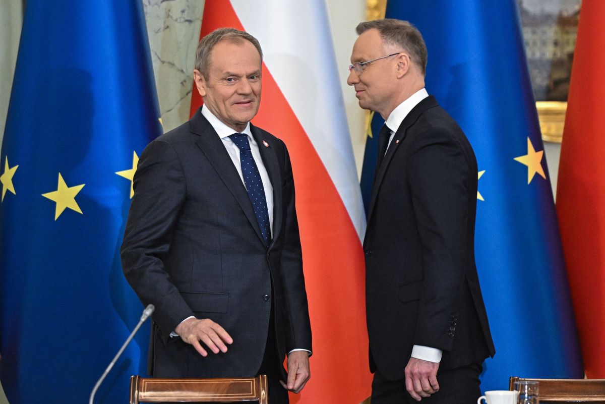 Prezydent Andrzej Duda i premier Donald Tusk na posiedzeniu Rady Gabinetowej rozmawiali m.in. o Pegasusie 