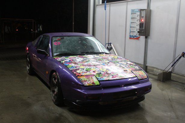 Sticker Bomb Tuning - mania naklejania [galeria]