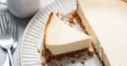 Sernik z białą czekoladą. Majestatyczny i elegancki