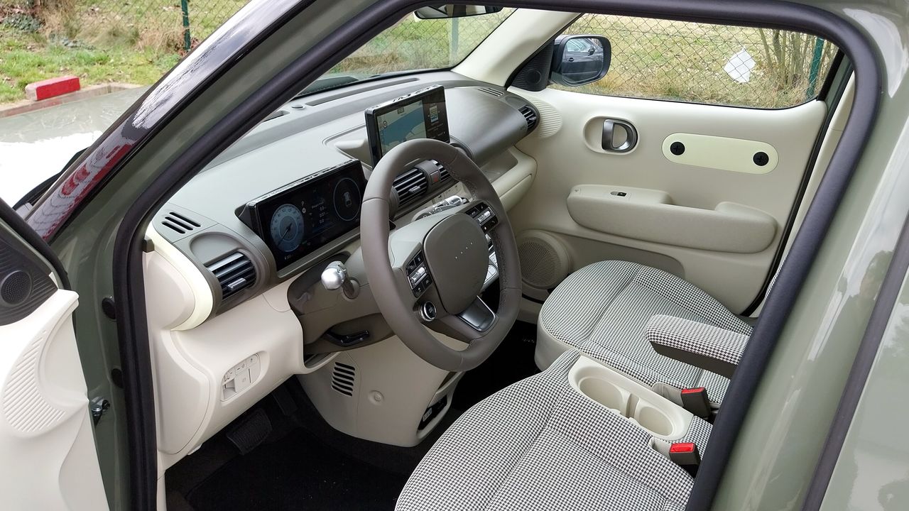 Unia chce tańszych aut. Oto, co może być "wycięte" z nowych samochodów