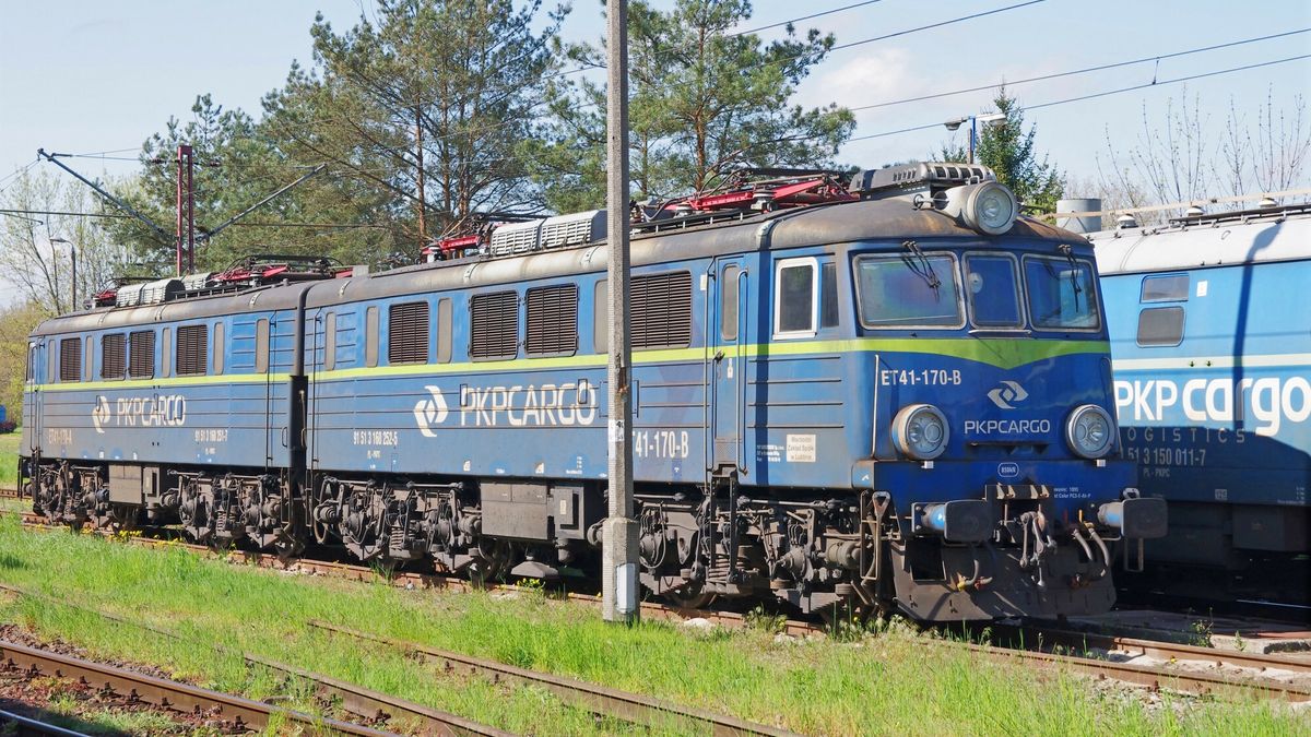 Kto wypłaci pensje tysiącom pracowników? Ministerstwo zabiera głos ws. PKP Cargo