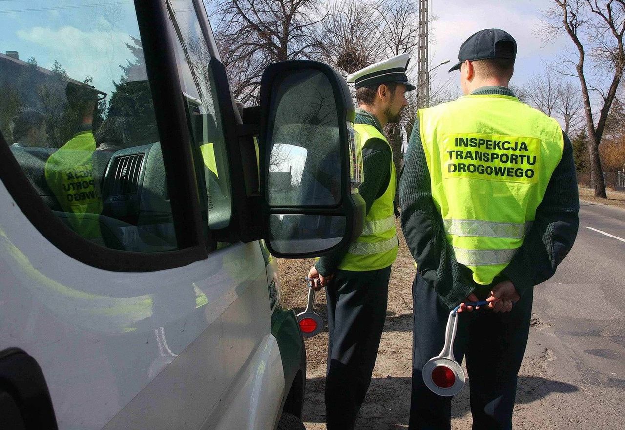 Inspekcja Transportu Drogowego w nieoznakowanych radiowozach - będą zdjęcia, ale bez zatrzymań