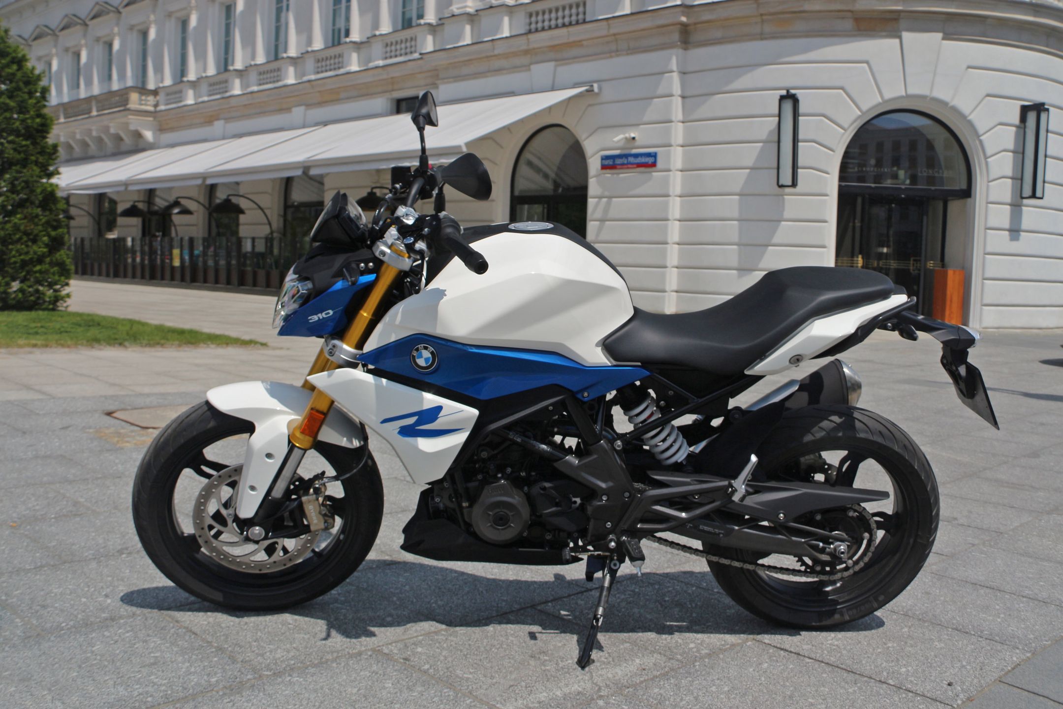 BMW G 310 R