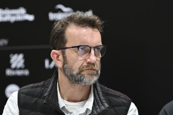 Chciał gdzieś przynależeć. Tomasz Kot: "Miałem poczucie, że nigdzie nie pasuję"