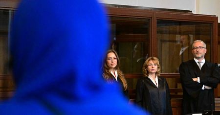 "Pan życia i śmierci". Lekarz w Berlinie oskarżony o 15 morderstw