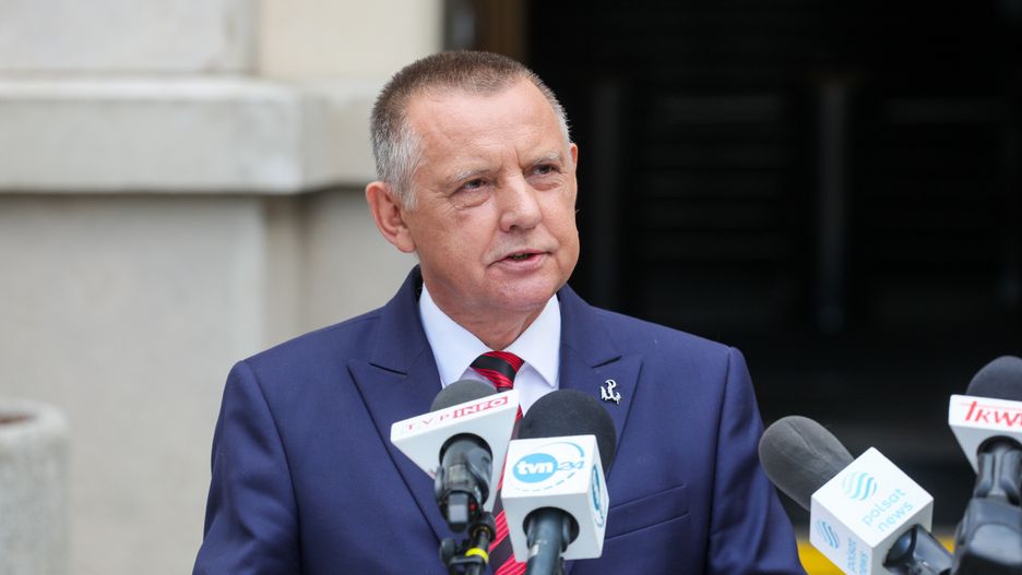 Pawe� Supernak
konferencja, NIK, polityk, polityka, briefing, Najwy�sza Izba Kontroli, prasowa, prasowy, projekt zmiany ustawy