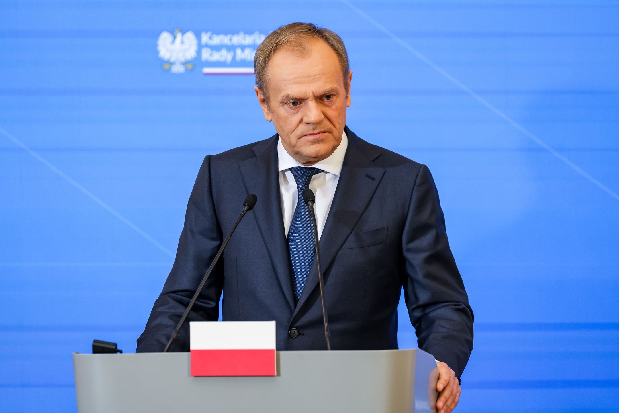 WARSAW, POLAND - 2024/02/23: Polish Prime Minister Donald Tusk speaks to the press after trilateral talks at the PM's Chancellery on Ujazdowska Street. During the trilateral talks, the EU Commission announced its intention to release financial support from the European Union for Poland's National Reconstruction Plan. Additionally, discussions were held regarding European defense strategies in response to Russian aggression in Ukraine. (Photo by Dominika Zarzycka/SOPA Images/LightRocket via Getty Images)