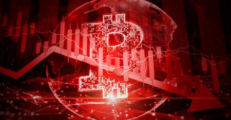 Bitcoin leci mocno w dół. Tak źle na rynku kryptowalut  nie było od dawna!