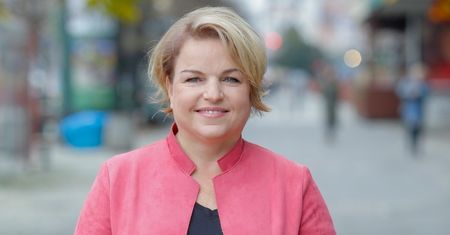 Katarzyna Bosacka zdradza swój sposób na oszczędzanie podczas wakacji. Policzyła, ile zostanie w portfelu przez tydzień