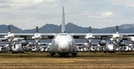 Polska dostanie pięć samolotów C-130H od USA. Obecnie stoją na "cmentarzysku"