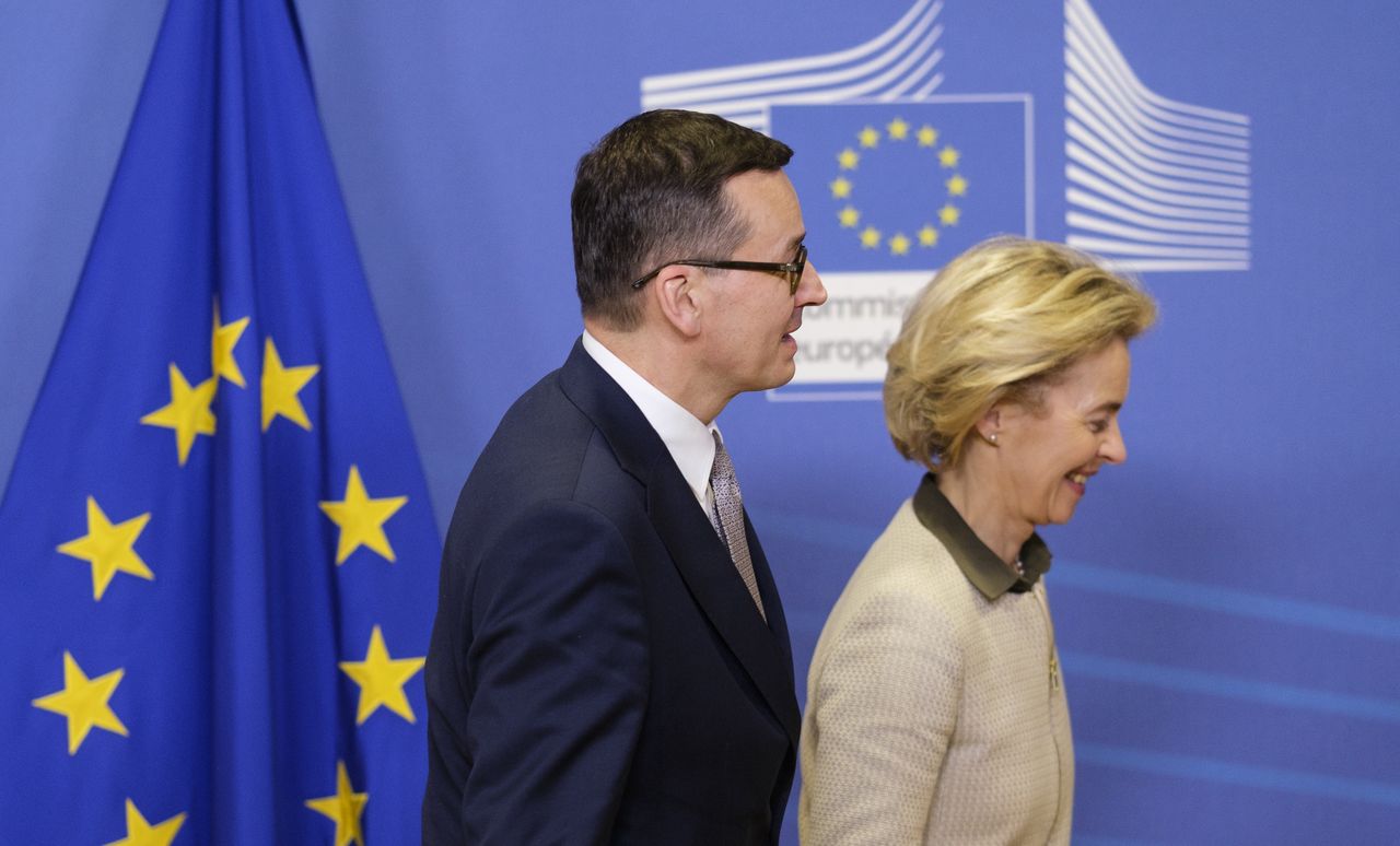 Środowisko premiera gotowe na ustępstwa w sprawie KPO. W przeciwieństwie do ziobrystów