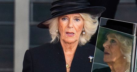 Dobra mina do złej gry. Camilla bardzo cierpi