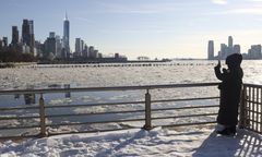 Ekstremalne mrozy paraliżują Nowy Jork. Wydają ostrzeżenia