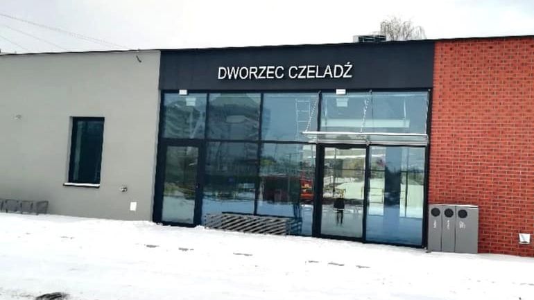 Czeladź. W mieście rozpoczął działalność dworzec autobusowo-tramwajowy.
