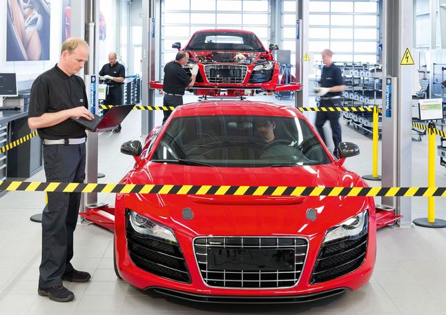 Audi R8 e-tron-14