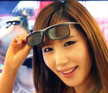 Samsung zrezygnuje z produkcji telewizorów 3D z aktywnymi okularami?
