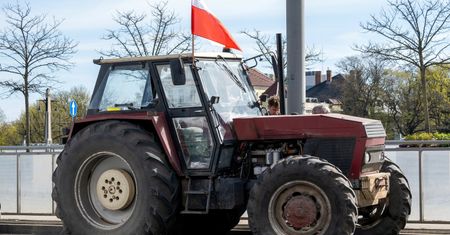 Rolnicy znów jadą do Warszawy. "Przędziemy na oparach"