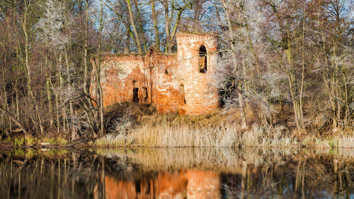 Ruiny zamku Klaudyny Działyńskiejl.