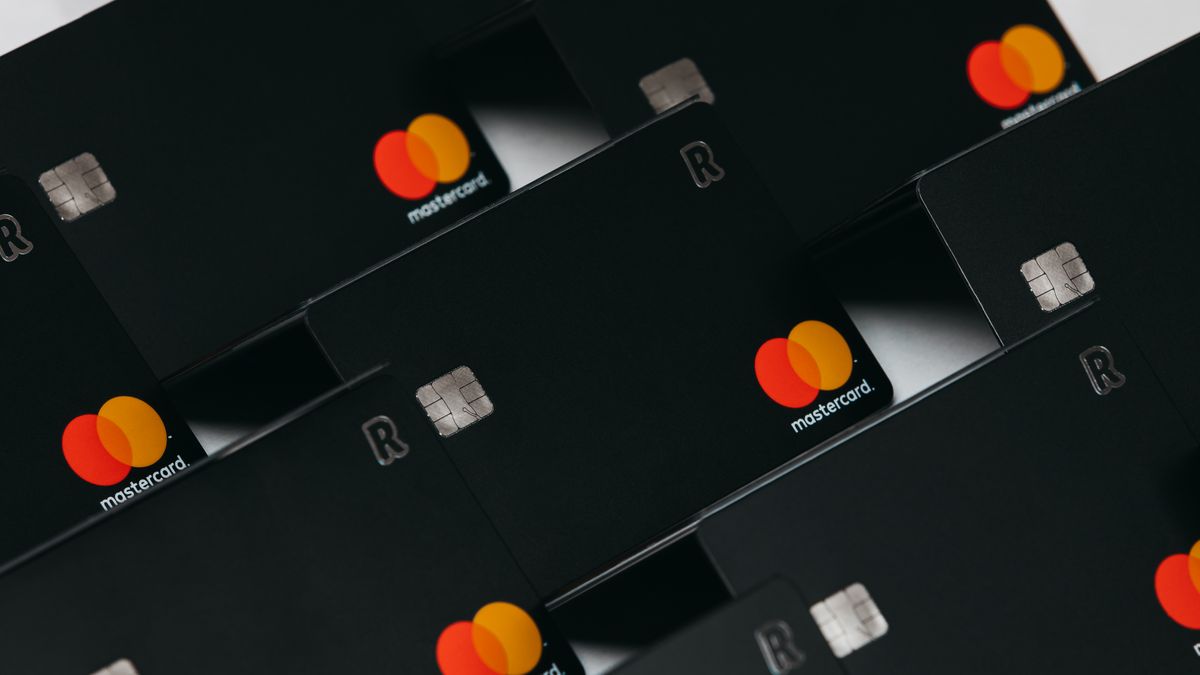 W grudniu 2019 roku Polacy wydali 340 milionów złotych przez Revolut, fot. materiały prasowe